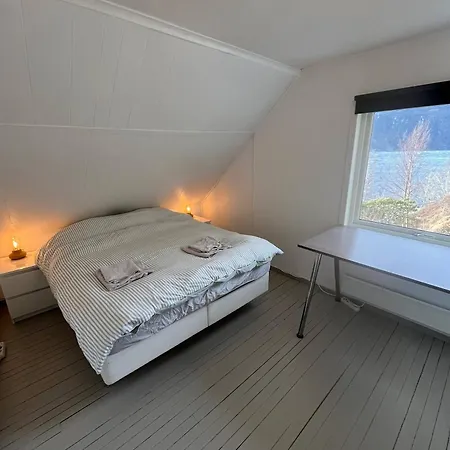 Unique House On The Fjord Near Preikestolen
